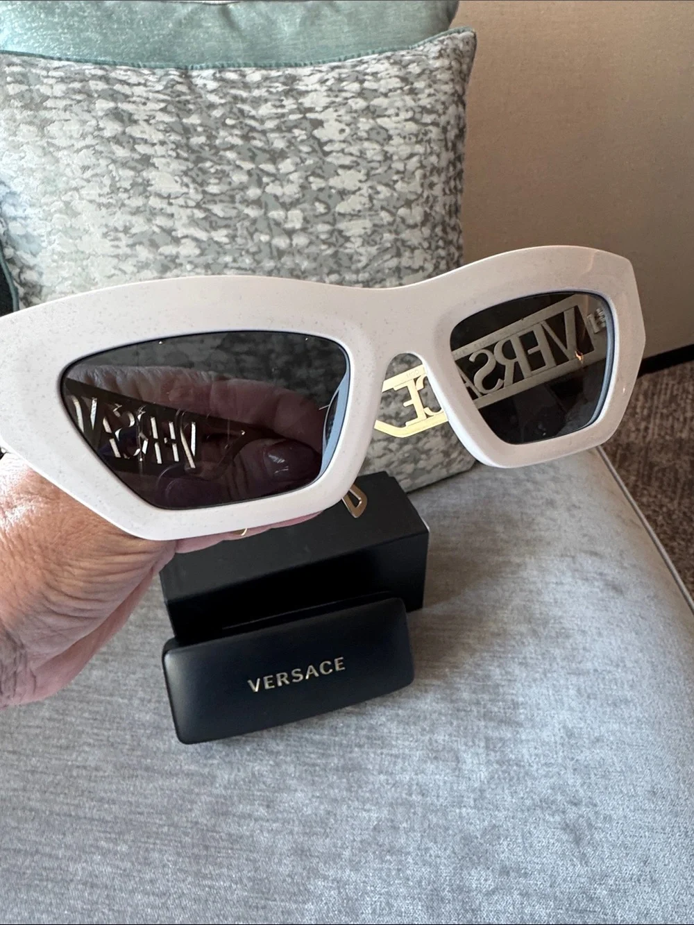 Versace White Cat-Eye Sunglasses with Black Lenses (full inclusion)